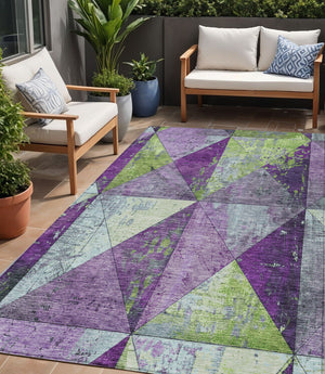 Homeroots 3' Stylish Geometric Washable Area Rug For Indoor & Outdoor Use – Durable, Stain-resistant Design Purple Polyester 618728