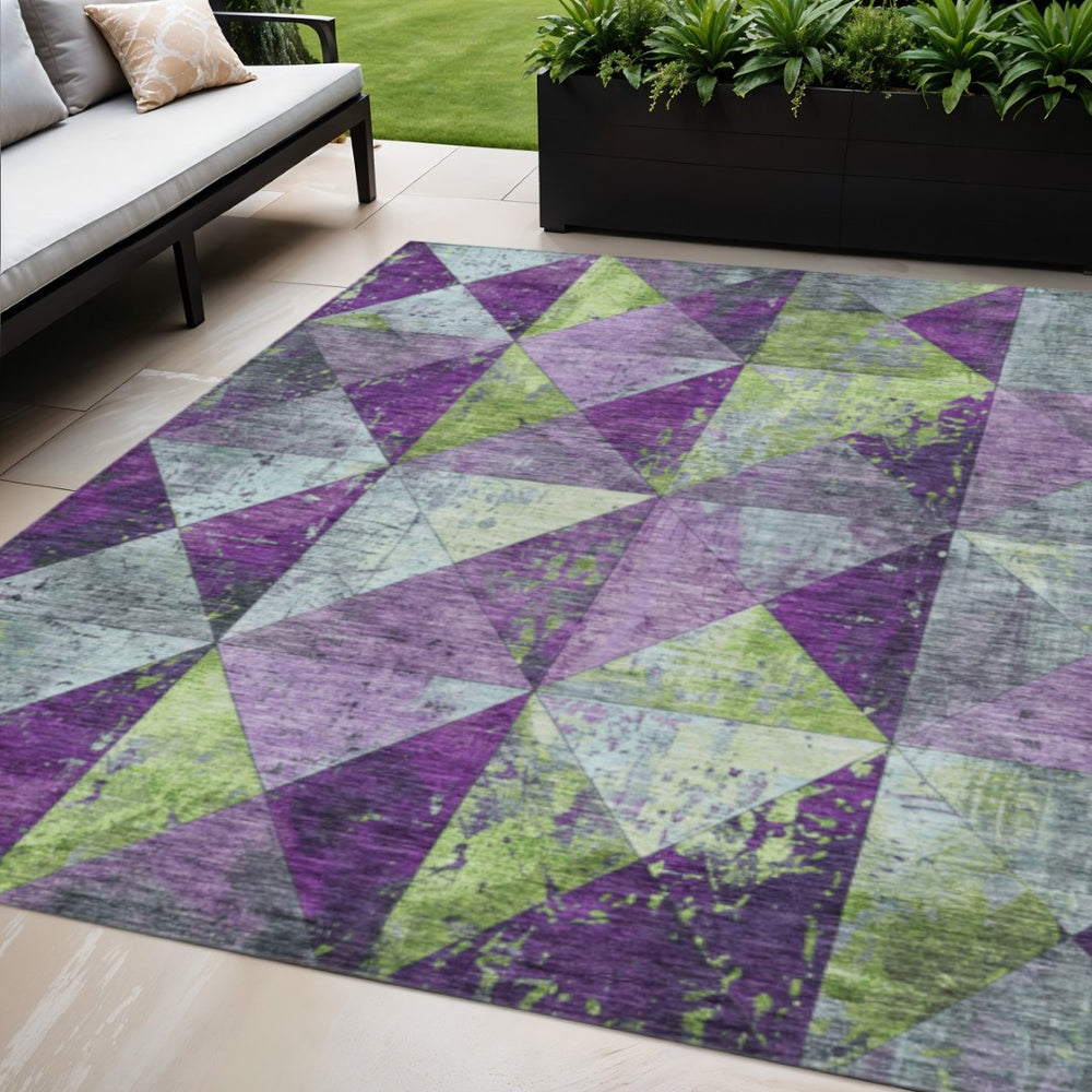 HomeRoots 5' Modern Geometric Purple and Lime Green Washable Area Rug for Indoor and Outdoor Spaces 5' X 8' 618728