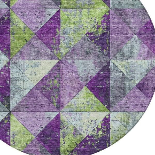 HomeRoots 5' Modern Geometric Purple and Lime Green Washable Area Rug for Indoor and Outdoor Spaces 8' Round 618729