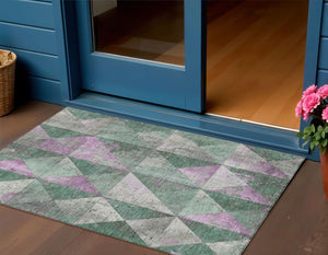Homeroots 3' Stylish Geometric Washable Area Rug For Indoor & Outdoor Use – Durable, Stain-resistant Design Sage Polyester 618733