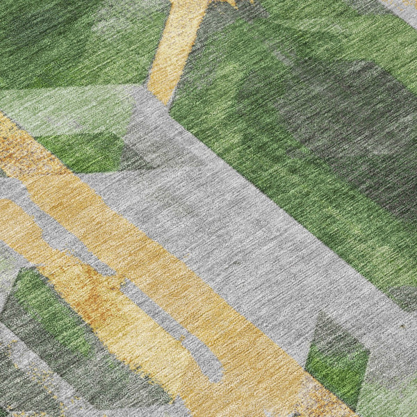 Homeroots 3' X 5' Geometric Washable Indoor Outdoor Area Rug - Stylish, Durable, And Easy To Maintain For Any Space Green Polyester 618748