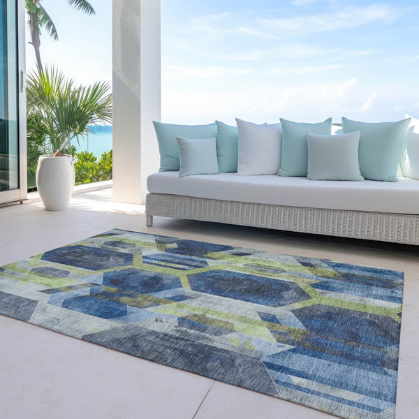 Homeroots 3' X 5' Geometric Washable Indoor Outdoor Area Rug - Stylish, Durable, And Easy To Maintain For Any Space Navy Polyester 618756