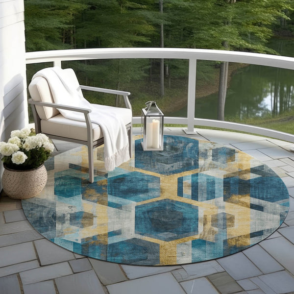 Homeroots 3' X 5' Geometric Washable Indoor Outdoor Area Rug - Stylish, Durable, And Easy To Maintain For Any Space Teal Polyester 618759