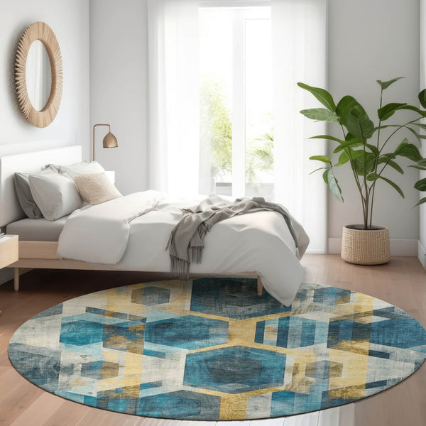 Homeroots 3' X 5' Geometric Washable Indoor Outdoor Area Rug - Stylish, Durable, And Easy To Maintain For Any Space Teal Polyester 618759