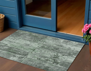 Homeroots 3' Abstract Washable Indoor Outdoor Area Rug - Stain Resistant, Durable, Stylish For Any Space Green Polyester 618769