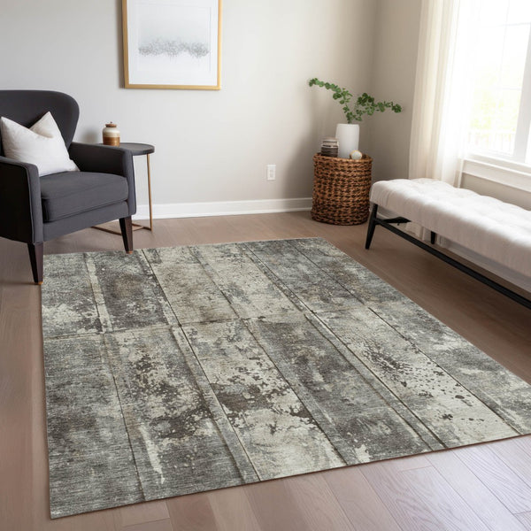 Homeroots 3' Abstract Washable Indoor Outdoor Area Rug - Stain Resistant, Durable, Stylish For Any Space Taupe Polyester 618788