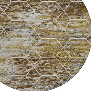 HomeRoots 8' Round Indoor Outdoor Area Rug in Brown, Gold & Ivory - Stylish, Washable, Geometric Design 618861