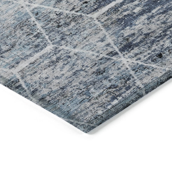 HomeRoots 8' Blue Gray Ivory Round Area Rug - Stylish Geometric Design, Washable & Durable for Indoor/Outdoor Use 618867