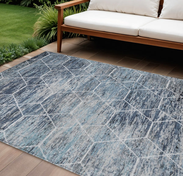 HomeRoots 8' Blue Gray & Ivory Geometric Area Rug - Washable, Durable for Indoor/Outdoor Use | Modern Style 618868