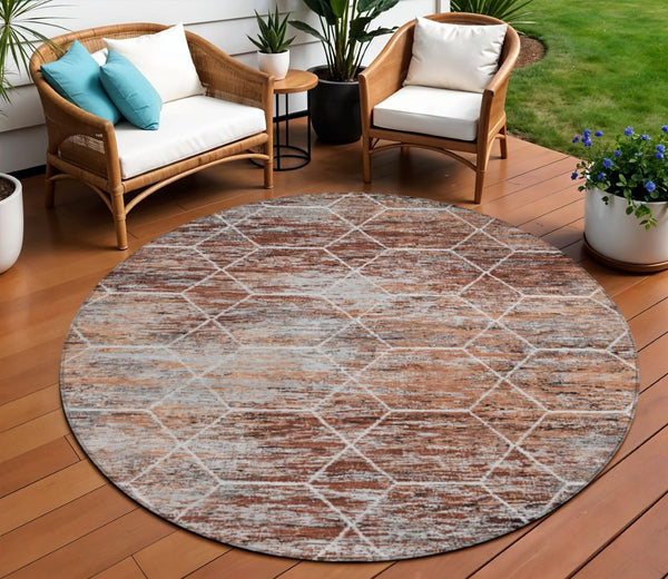 HomeRoots 8' Modern Rust Gray and Ivory Geometric Round Area Rug - Washable, Durable for Indoor & Outdoor Use! 618891