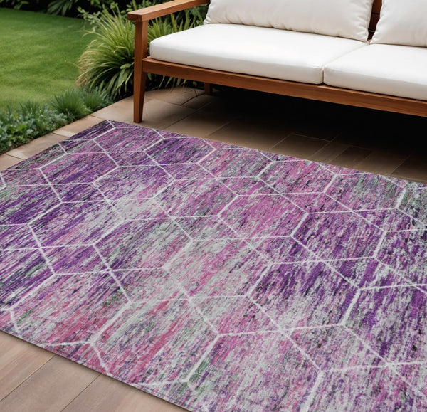 HomeRoots 8' X 10' Purple Lavender Geometric Area Rug - Washable, Durable, Stylish for Indoor & Outdoor Use 618898