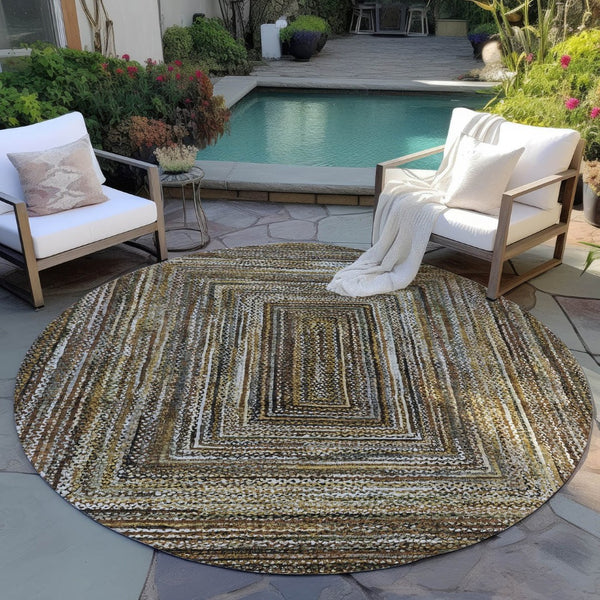HomeRoots 8' Round Geometric Area Rug in Brown Taupe & Ivory - Stylish, Washable for Indoor & Outdoor Use 618915