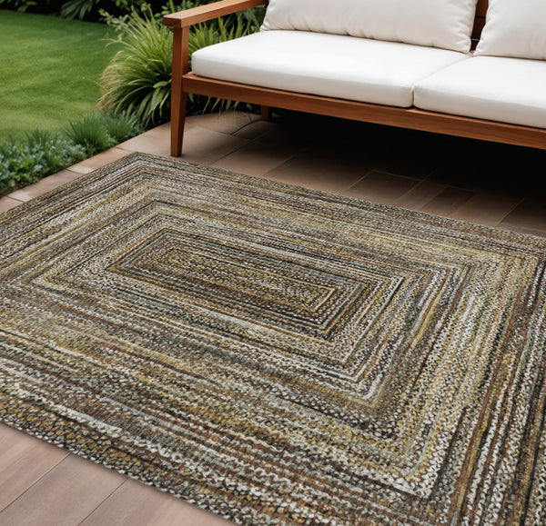 HomeRoots 8' X 10' Stylish Brown Taupe & Ivory Geometric Washable Area Rug for Indoor/Outdoor Use 618916