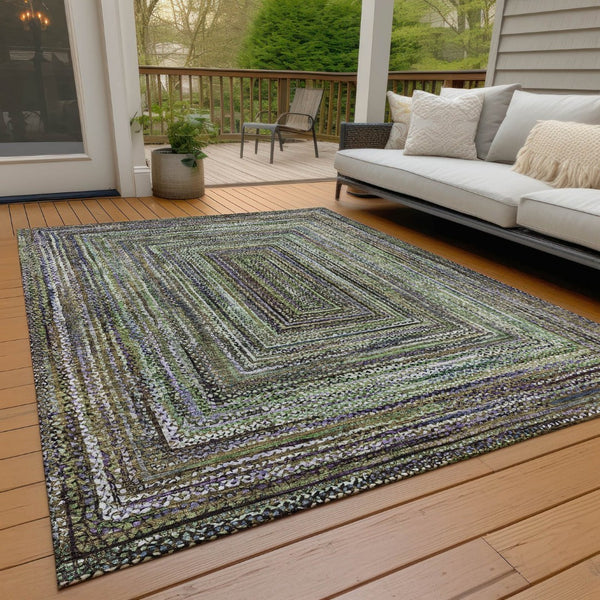 HomeRoots 5' X 8' Olive Green Geometric Area Rug - Stylish, Durable, Washable for Indoor & Outdoor Spaces 618926