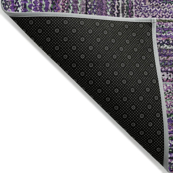 HomeRoots 8' Round Geometric Washable Area Rug in Purple, Lavender & Gray for Indoor/Outdoor Style & Durability 618945