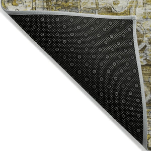HomeRoots 5' X 8' Stunning Pewter Gray & Gold Floral Medallion Rug – Washable, Durable Indoor/Outdoor Style 619040