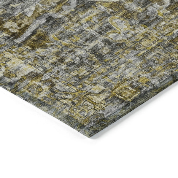 HomeRoots 5' X 8' Stunning Pewter Gray & Gold Floral Medallion Rug – Washable, Durable Indoor/Outdoor Style 619040