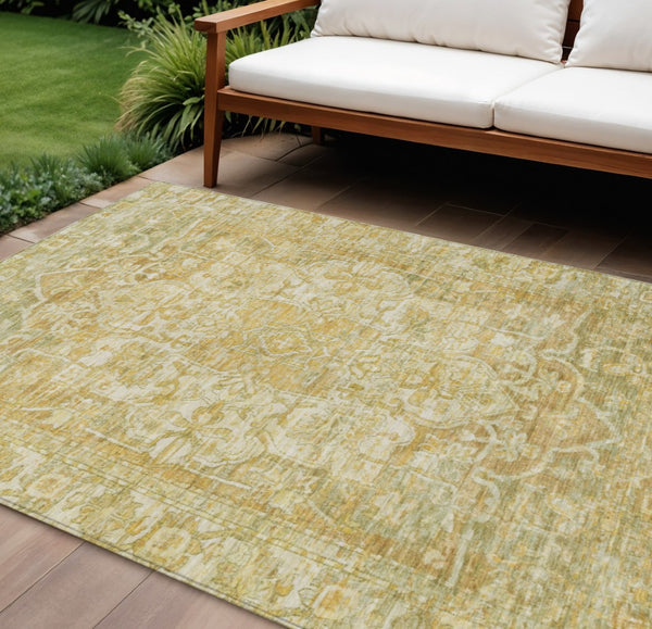 HomeRoots 9' X 12' Floral Medallion Area Rug in Tan, Gold & Ivory - Washable for Indoor & Outdoor Use! 619049