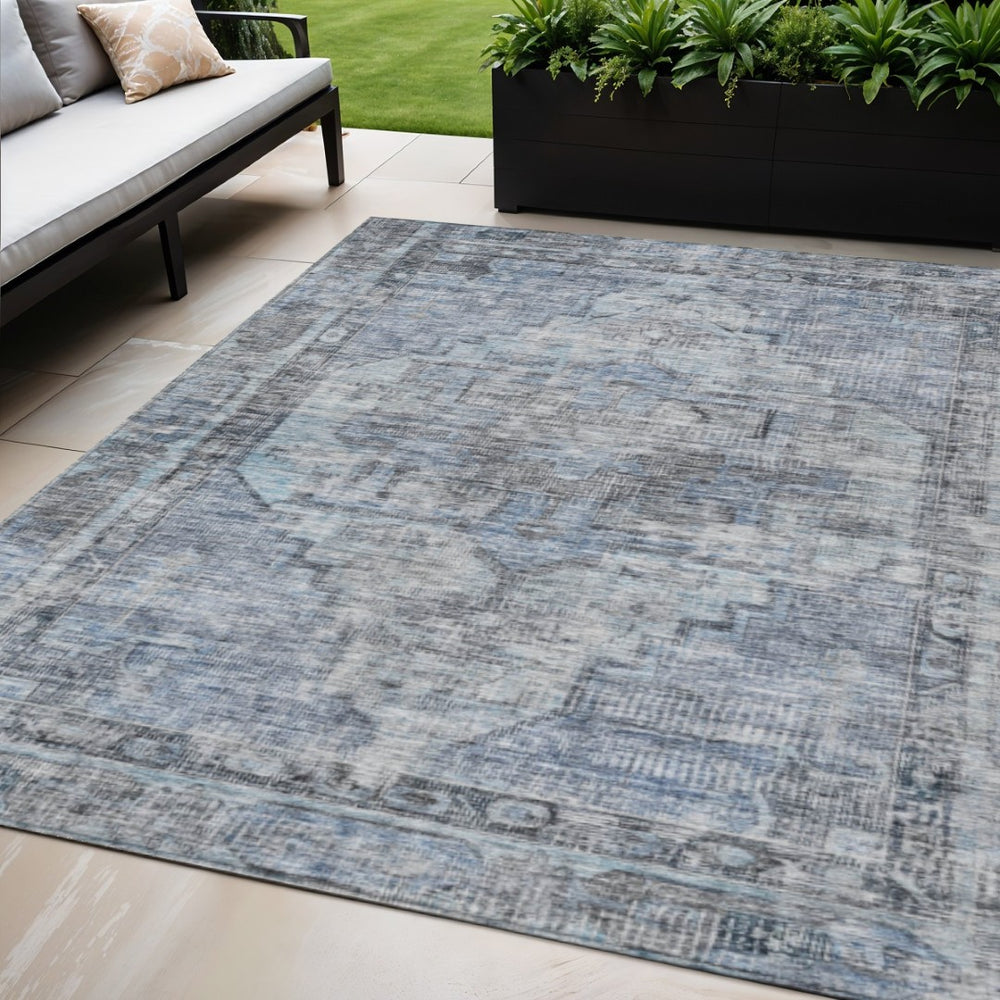 HomeRoots 5' Blue Gray and Ivory Oriental Area Rug – Washable, Durable Design for Indoor and Outdoor Spaces 619070
