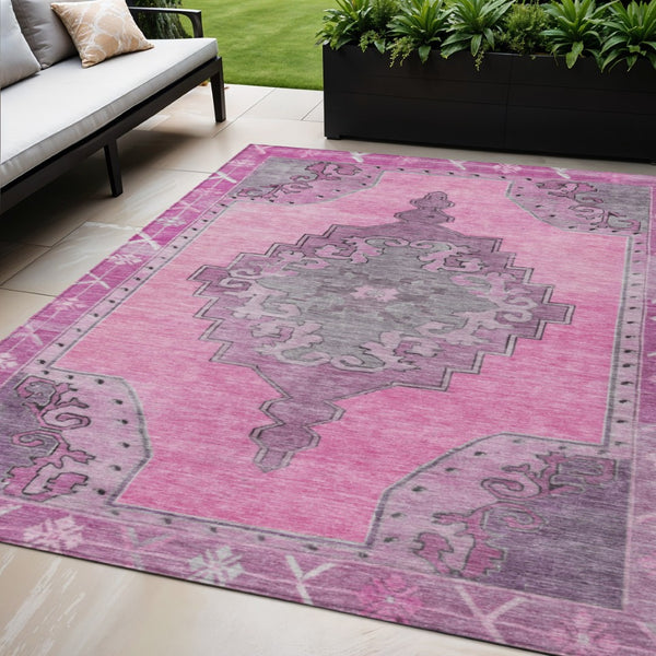 HomeRoots 5' Pink and Blush Geometric Area Rug - Stylish, Washable, Indoor/Outdoor Durability for Busy Homes 619160