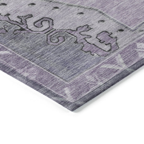 HomeRoots 8' Round Plum and Gray Geometric Area Rug - Machine Washable Indoor/Outdoor Design for Any Space 619167