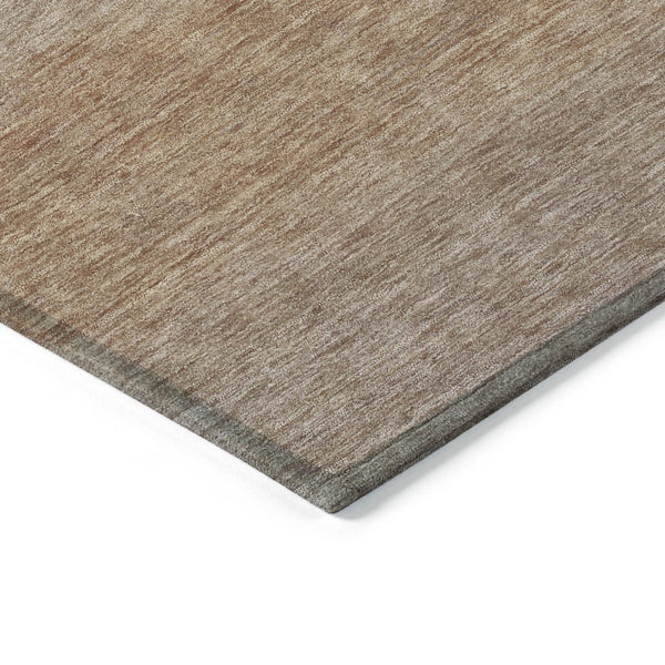 HomeRoots 8' Beige and Brown Striped Round Rug – Stylish, Washable Indoor/Outdoor Area Rug for Busy Homes 619221