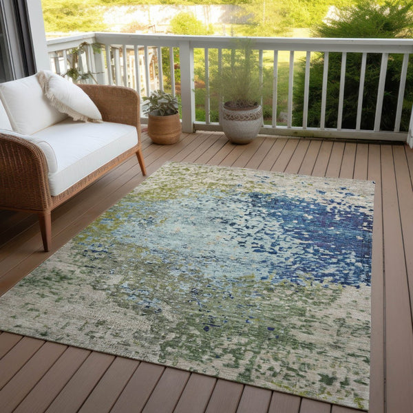 HomeRoots 5' X 8' Stylish Blue & Beige Abstract Washable Area Rug – Perfect for Indoor & Outdoor Spaces! 619328