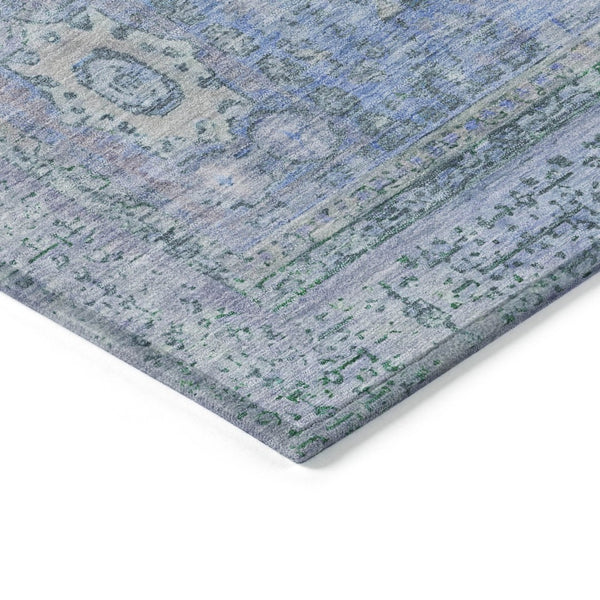 HomeRoots 5' Elegant Blue & Ivory Floral Medallion Area Rug - Washable, Durable for Indoor & Outdoor Use! 619446
