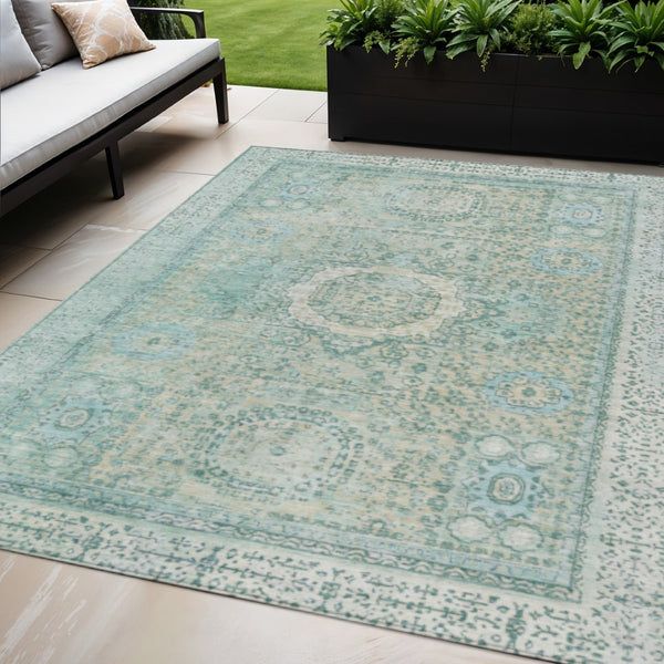 HomeRoots 5' X 8' Vibrant Turquoise & Beige Floral Medallion Rug - Washable, Durable for Indoor & Outdoor Use 619482