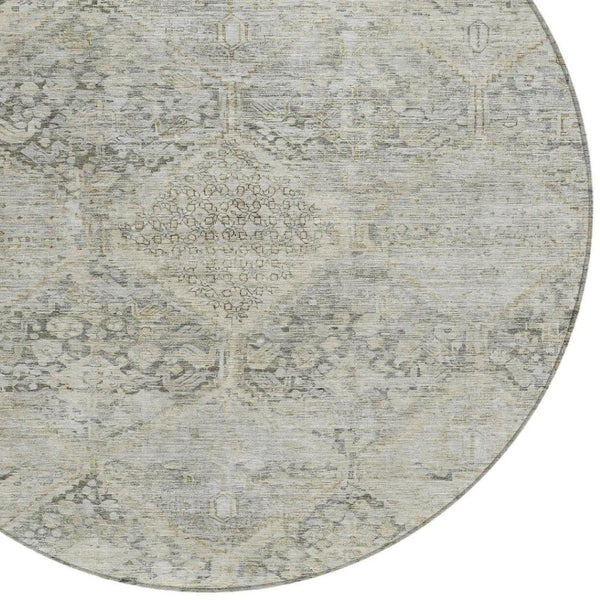 HomeRoots 8' Contemporary Pewter & Silver Geometric Round Rug - Washable, Durable for Indoor/Outdoor Spaces 619633