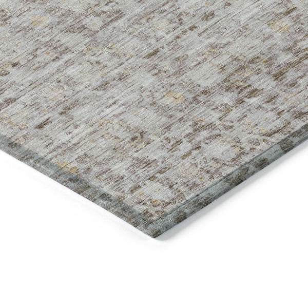 HomeRoots 5' Taupe and Beige Striped Area Rug - Stylish, Washable, Indoor/Outdoor Durable Design for All Spaces 619692