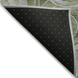 HomeRoots 8' Artichoke Green and Silver Round Geometric Area Rug – Stylish, Washable, Indoor-Outdoor Versatility 619747