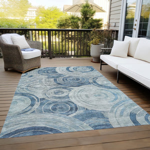 HomeRoots 5' Blue and Silver Geometric Washable Area Rug for Indoor/Outdoor Use - Durable, Stylish, Easy Care! 619758