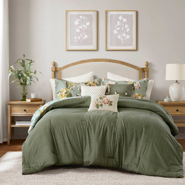 English Elm 7-piece Cal King Vintage Floral Comforter Set with Reversible Stripe and Bed Skirt B035P440214