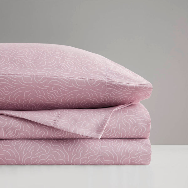 English Elm Printed Cotton Flannel Sheet Set Queen - Ultra-Soft Brushed Fabric, Deep Pocket Fitted, Cozy Warmth Pink 11.81 L x 9.84 W x 3.94 H B035P294483