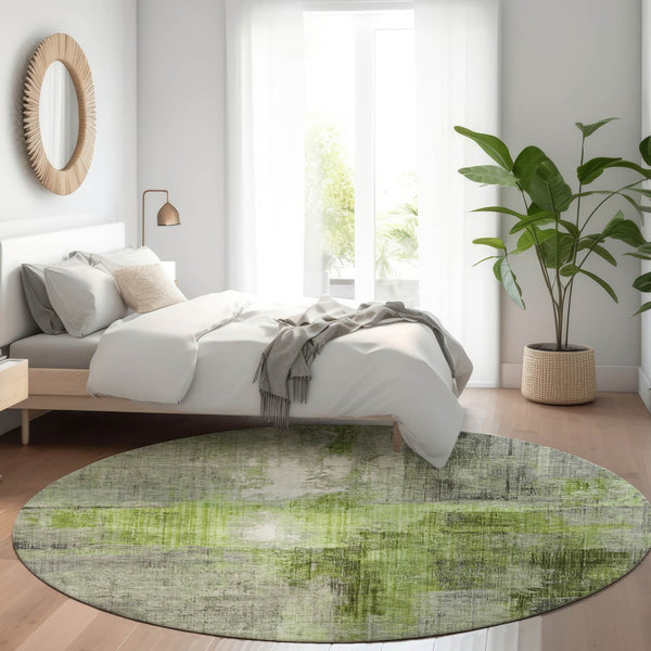 HomeRoots 8' Round Abstract Area Rug in Fern Green and Gray - Washable, Durable, Perfect for Indoor/Outdoor Spaces 620055