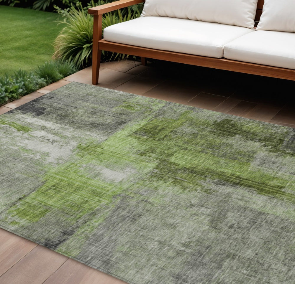 HomeRoots 10' Contemporary Fern Green & Gray Abstract Washable Area Rug for Indoor/Outdoor Spaces - Durable! 620058