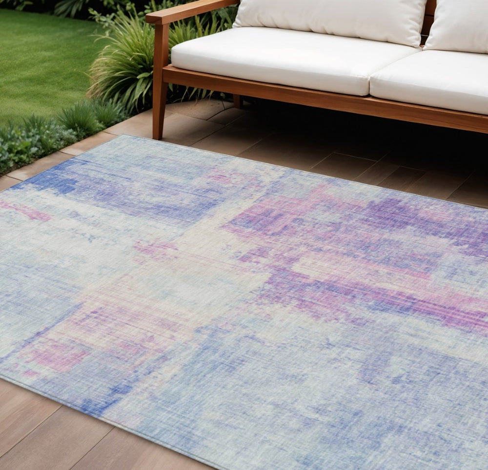 HomeRoots 10' Sky Blue & Lavender Abstract Washable Area Rug - Stylish Indoor/Outdoor Décor for Any Space 620070