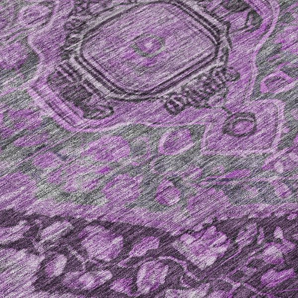 HomeRoots 8' Eggplant & Lavender Round Medallion Rug - Durable, Machine Washable, Perfect for Indoor/Outdoor Use! 620151