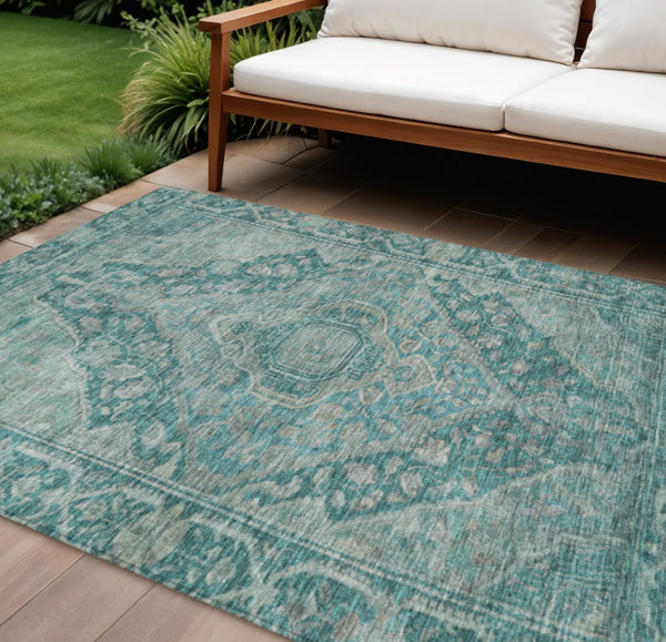 HomeRoots 9' X 12' Stylish Teal Blue & Aqua Medallion Area Rug – Washable, Durable for Indoor & Outdoor Use! 620177