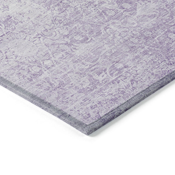 HomeRoots 8' Lilac and Ivory Round Floral Medallion Rug - Washable, Durable, Perfect for Indoor/Outdoor Spaces! 620223
