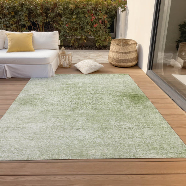 HomeRoots 5' X 8' Sage Floral Medallion Rug - Stylish Indoor/Outdoor Washable Area Rug for High-Traffic Spaces 620228