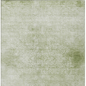 HomeRoots 8' X 10' Sage & Ivory Floral Medallion Rug - Stylish, Washable Indoor/Outdoor Area for Any Space! 620230