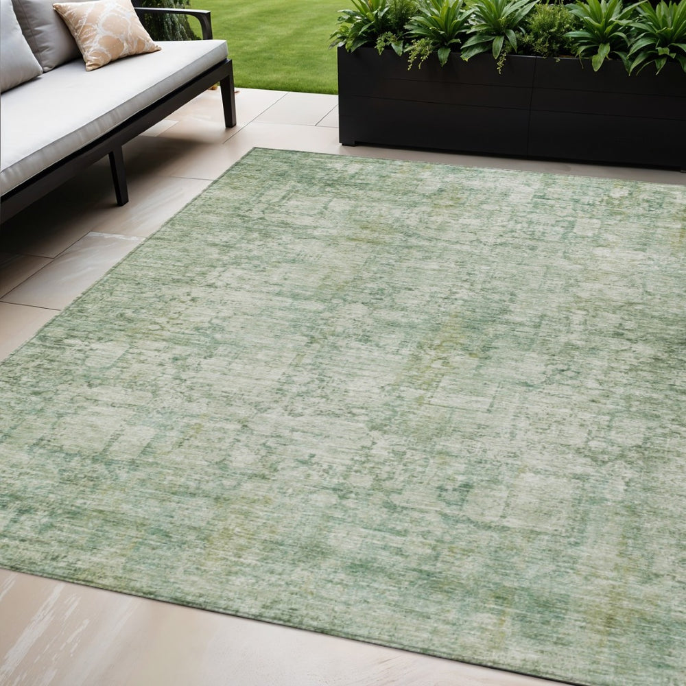 HomeRoots 5' Artichoke Green & Ivory Abstract Washable Area Rug – Stylish, Durable, Indoor/Outdoor Use! 620252