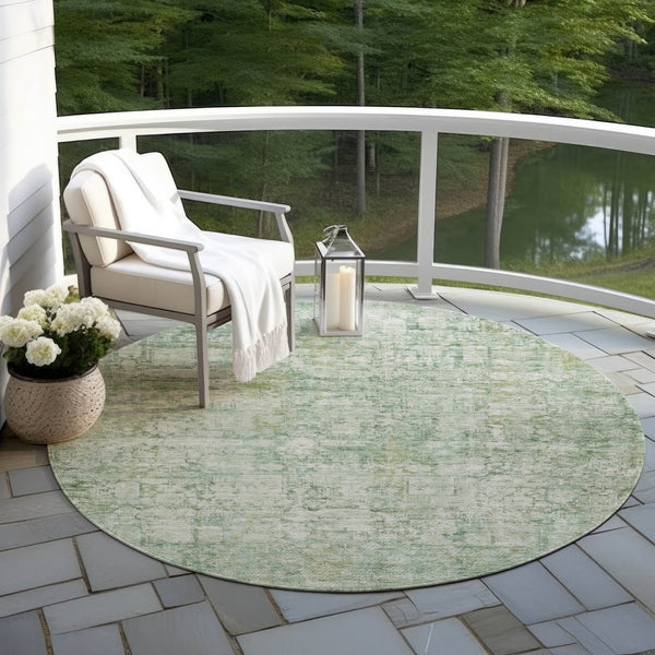 HomeRoots 8' Artichoke Green & Ivory Round Abstract Washable Rug - Stylish Indoor/Outdoor Area Essential 620253