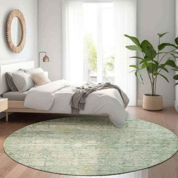 HomeRoots 8' Artichoke Green & Ivory Round Abstract Washable Rug - Stylish Indoor/Outdoor Area Essential 620253