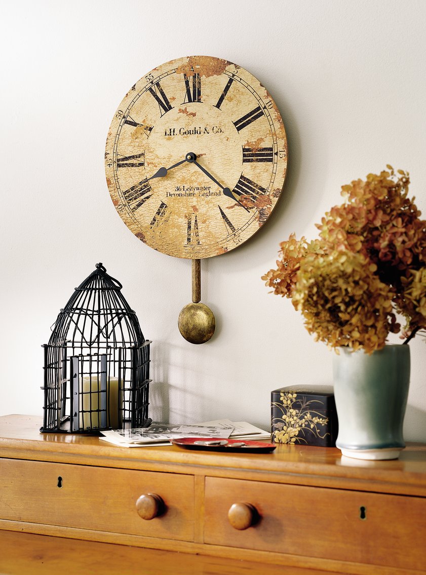 Hekman Furniture 620257 Elegant Antique Wall Clock By Howard Miller - A Timeless Tribute To Devonshire Heritage  J.H. Gould And Co. Ii Wall Clock 620257