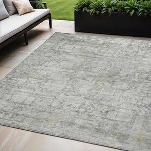 HomeRoots 5' Stylish Gray and Ivory Abstract Washable Area Rug for Indoor/Outdoor Use - Durable & Versatile! 620270