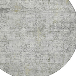 HomeRoots 8' Gray and Ivory Round Abstract Washable Rug - Perfect for Indoor & Outdoor Spaces, Easy Care! 620271