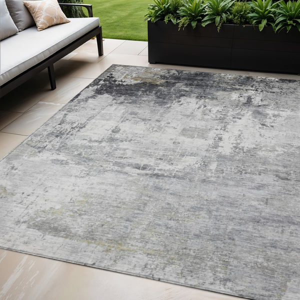 HomeRoots 5' X 8' Gray And Ivory Abstract Rug - Stylish, Washable, Stain-Resistant for Indoor & Outdoor Use 620330